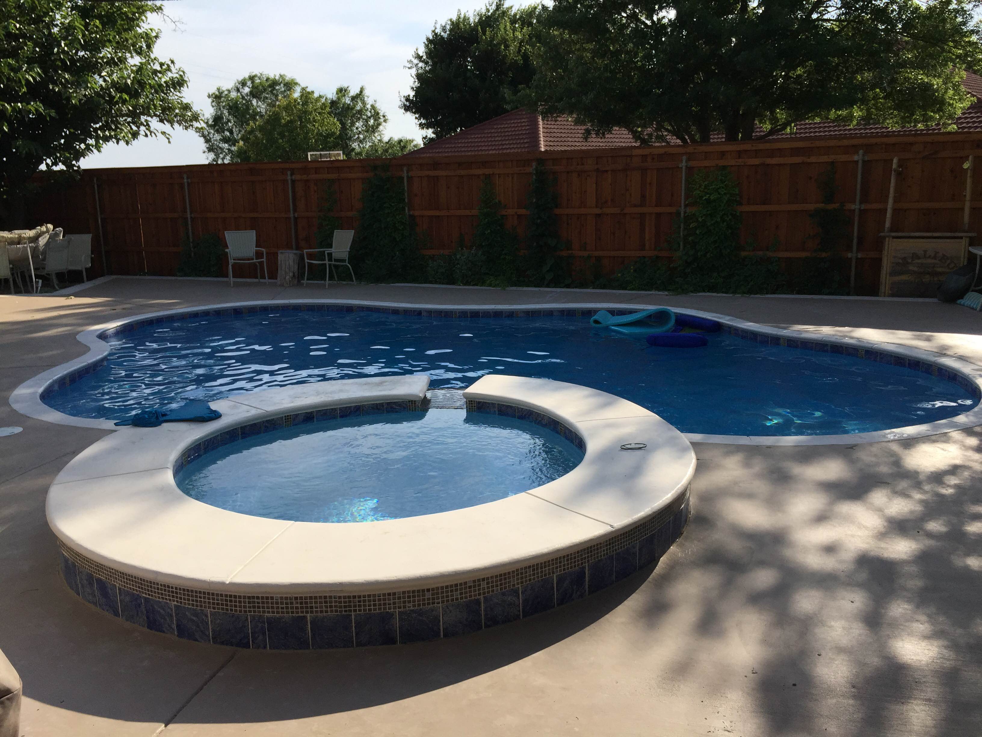 Roll-On Pool Replaster